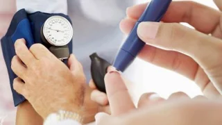 Быстро отличить гипогликемию от гипотензии