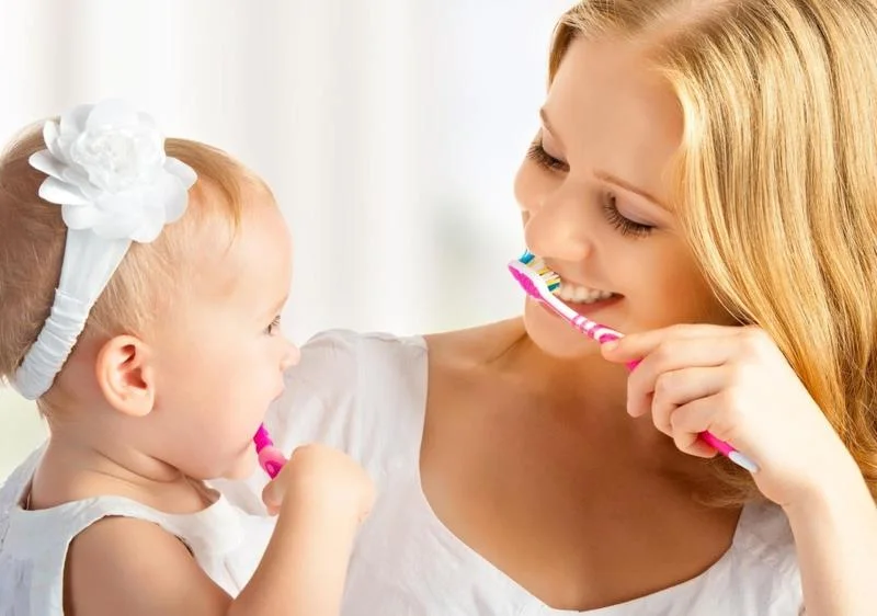 Что вызывает гингивит у 2-летнего ребенка?  Как предотвратить?