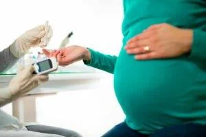 Инъекция для созревания легких плода: преимущества, побочные эффекты?